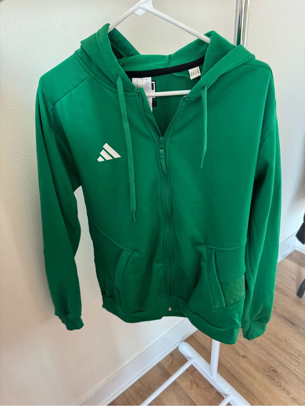Adidas Men's Travel Knit Jacket (Product Code: IB2457) Size Medium